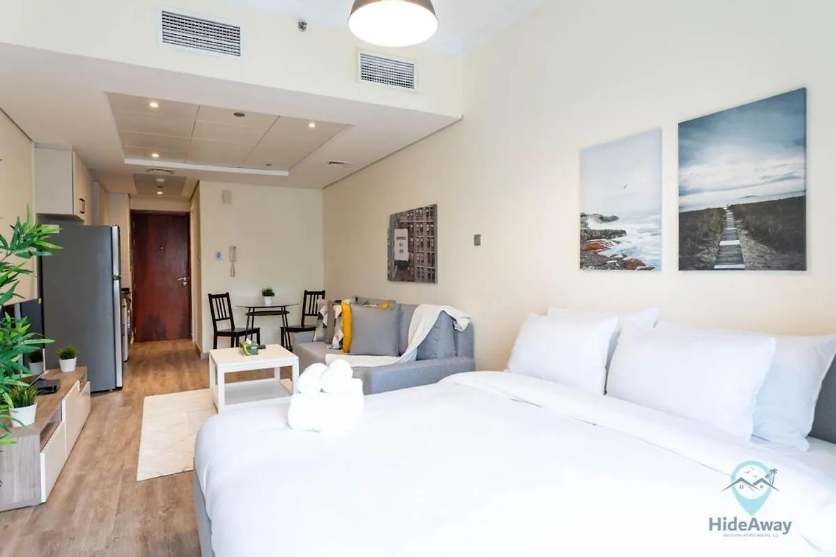 Apartment Lake Views Stunning Studio L 1 Min Walk To Metro Dubai