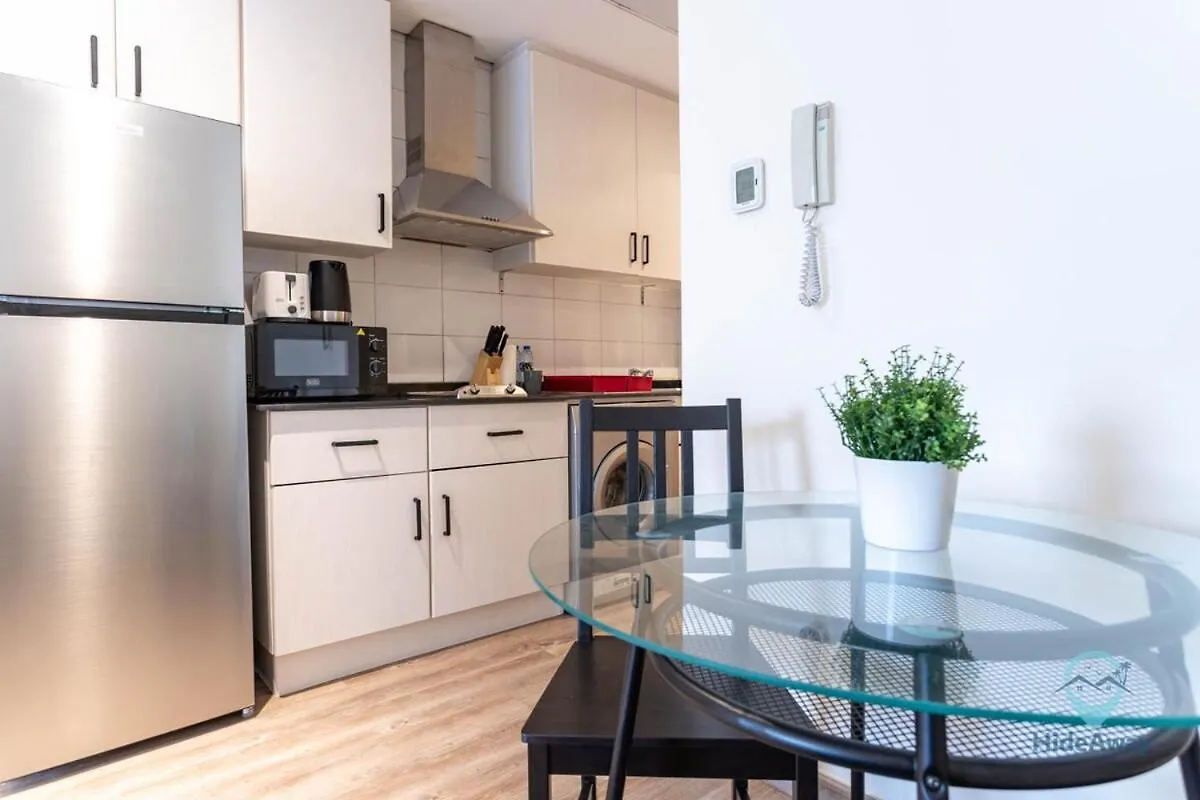 Apartment Lake Views Stunning Studio L 1 Min Walk To Metro Dubai United Arab Emirates