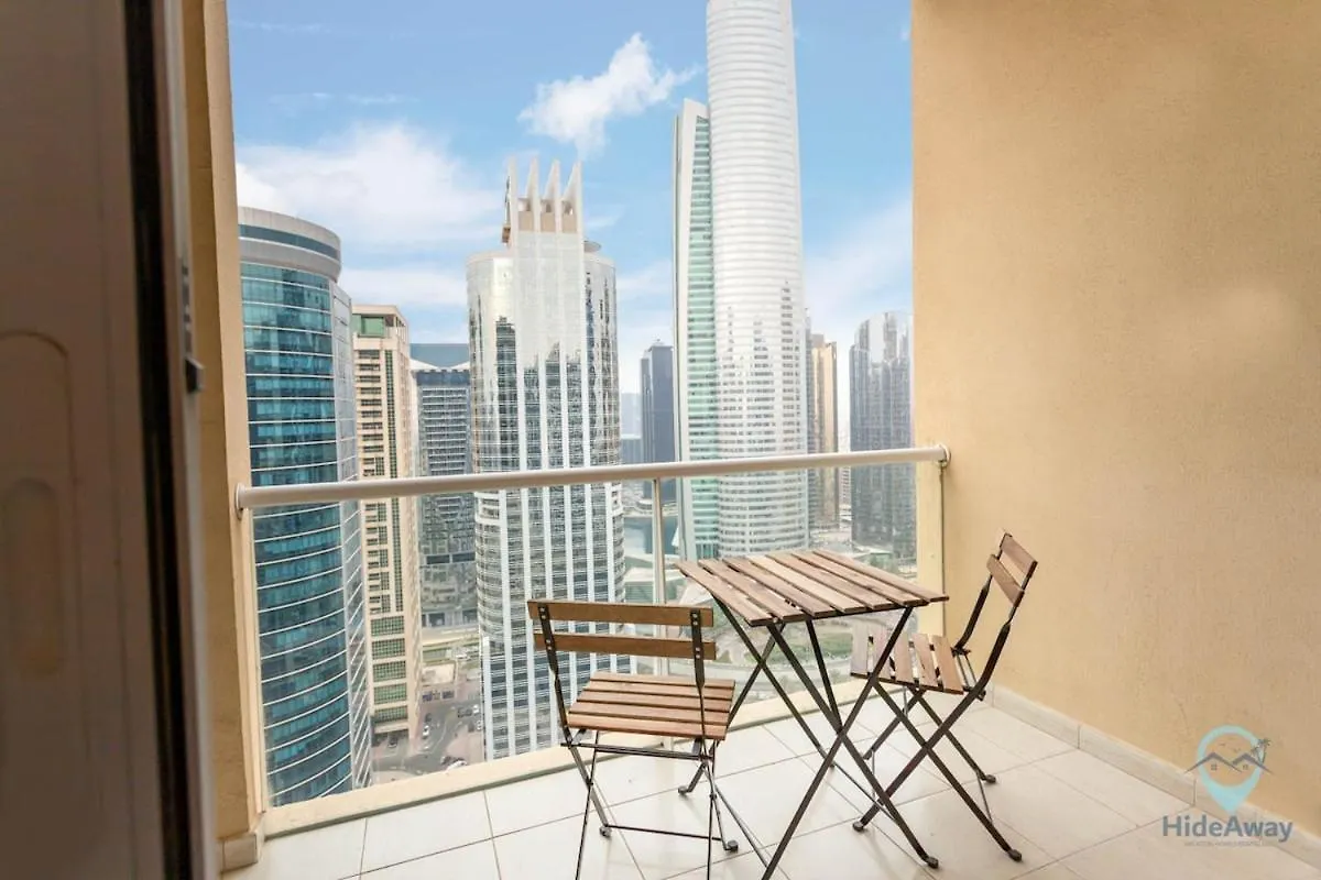 Lake Views Stunning Studio L 1 Min Walk To Metro Dubai